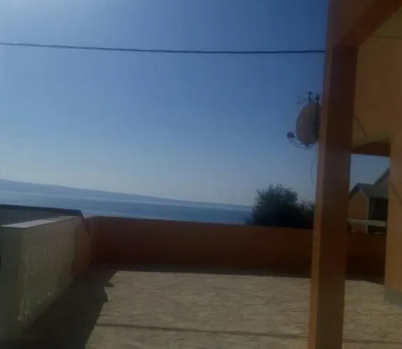 Ema Podstrana