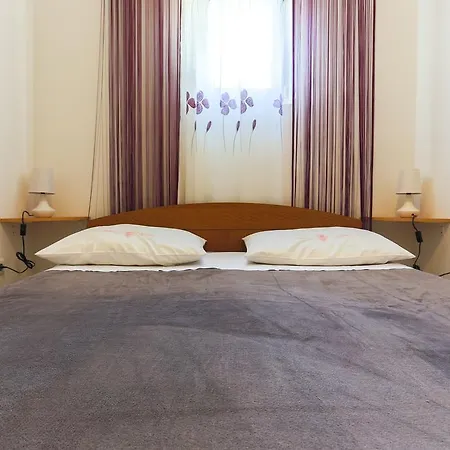 Ema Appartement *